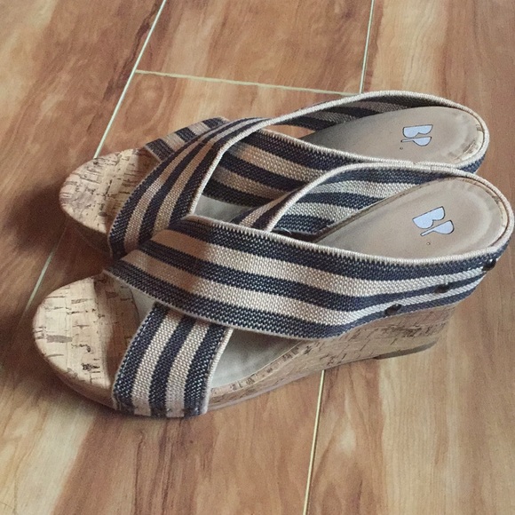 Platform Wedge sandals - Picture 3 of 5